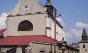Parafia Świętego Jacka i Świętej Doroty budynek z boku