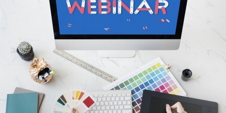 domain-hompage-html-web-design-webinar-seo-concept-P6699DL