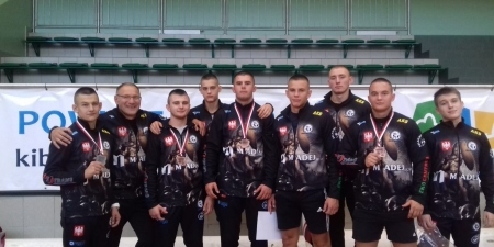 FOTO_AKS_01_MP_JUNIOROW